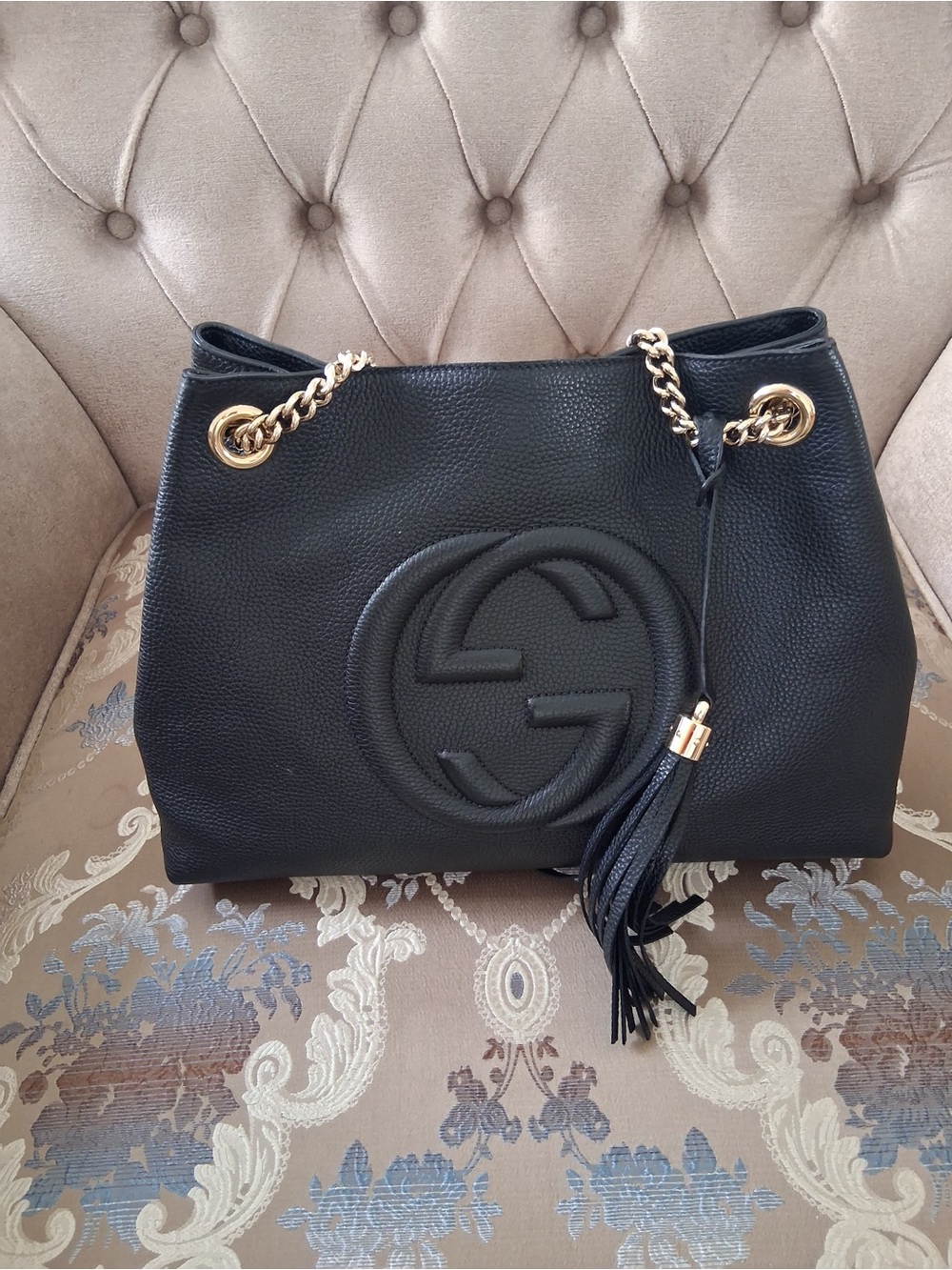 Gucci Soho Leather Shoulder Bag with Gold Chain